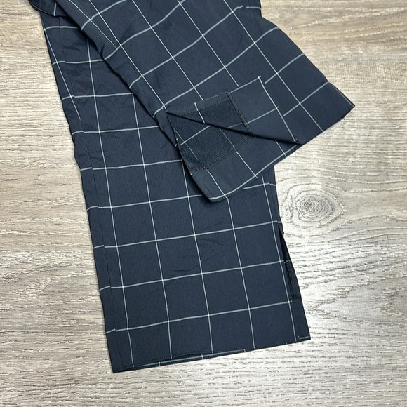 Nike Women’s Dri Fit Checkered Print Cropped Golf Pants Breathable Sz 10 - Picture 5 of 12